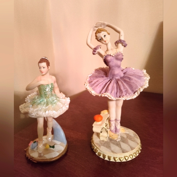 Set of 2 ballerina porcelain figurines - Picture 1 of 11